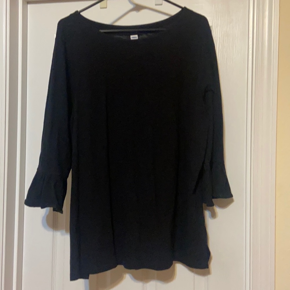 ***Free with any purchase*** Old Navy size XL bell sleeve shirt